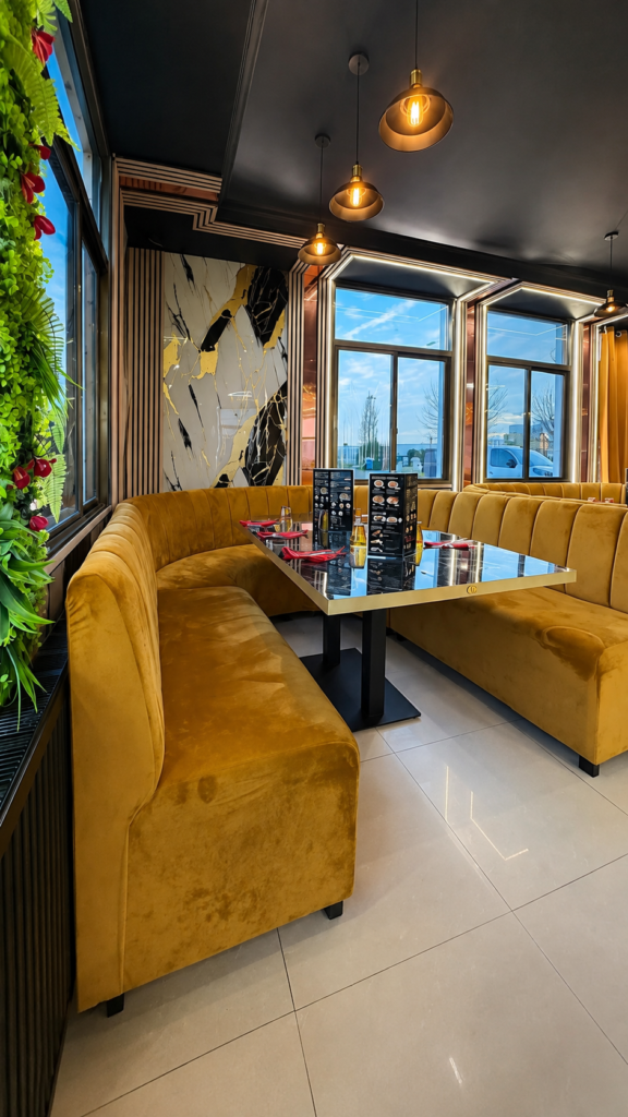 Salle du restaurant ANAMOUR à Lucé